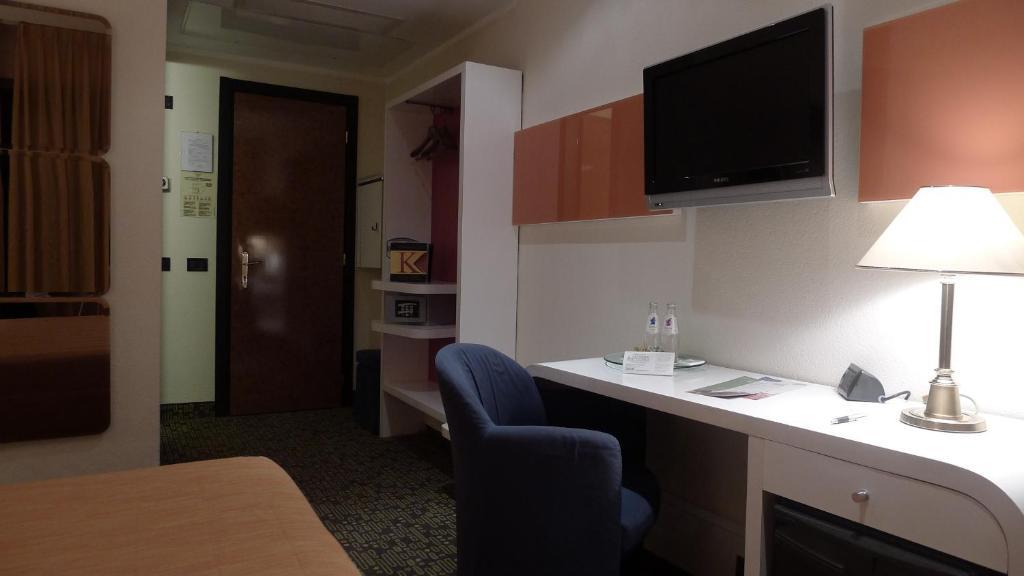 Hotel Motel K Casei Gerola Rom bilde