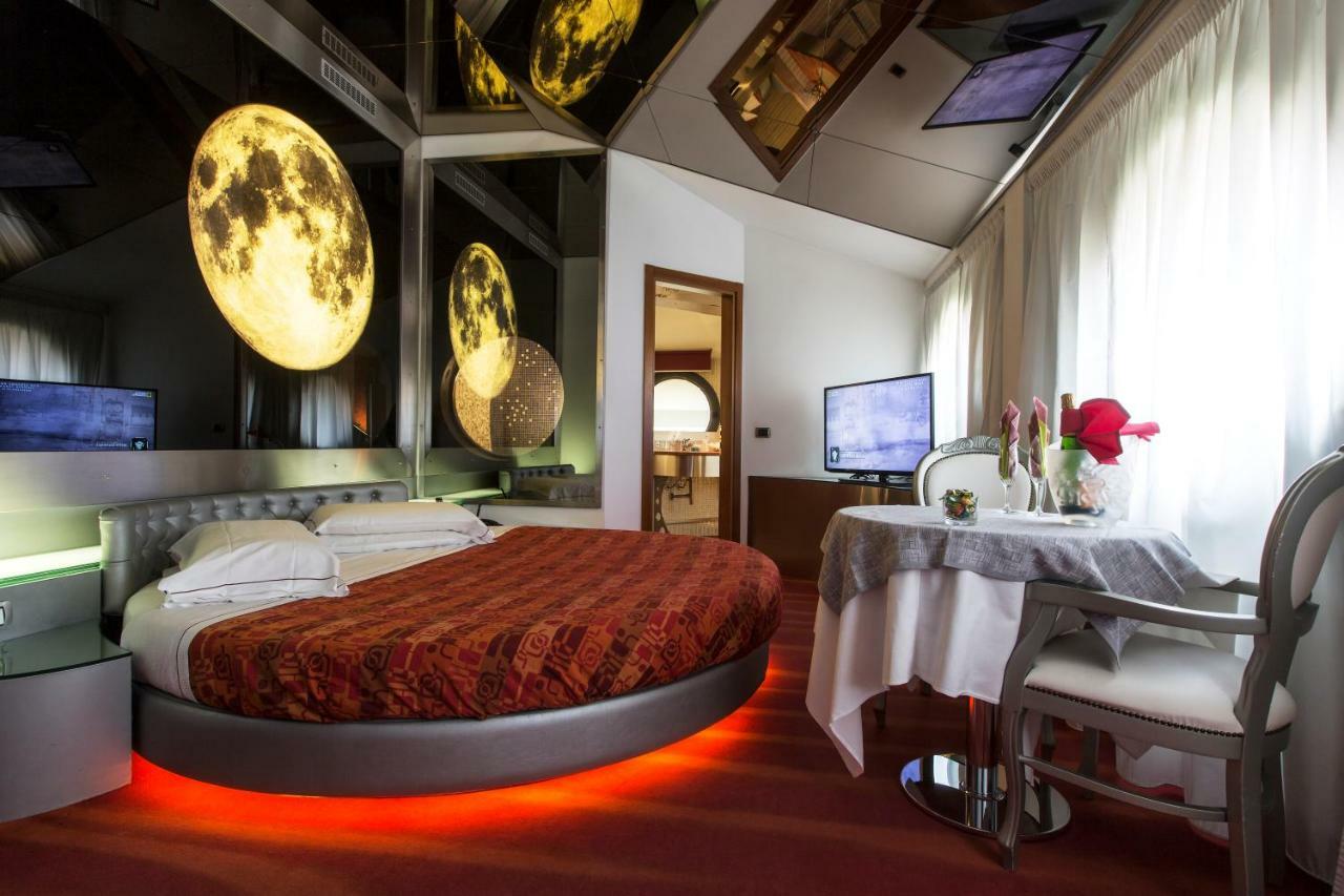 Hotel Motel K Casei Gerola Eksteriør bilde