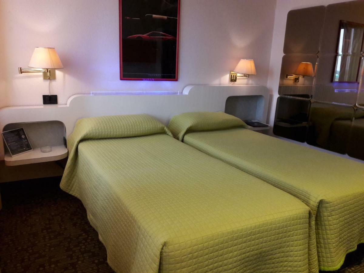 Hotel Motel K Casei Gerola Eksteriør bilde